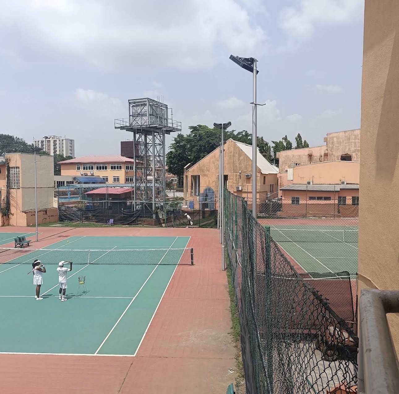 Monaliza Tennis Club court
